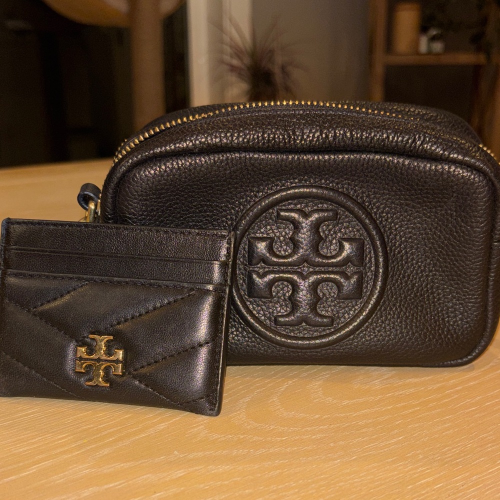 Tory Burch Black Textured Crossbody Bag with Card Holder